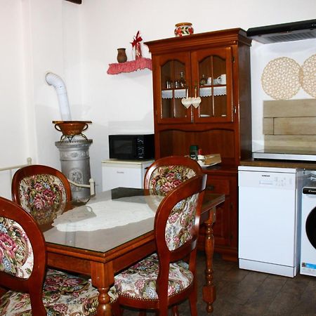 Apartman Sokica Bizovac Eksteriør billede